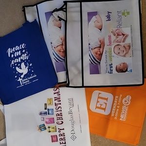 5 NEW totes
